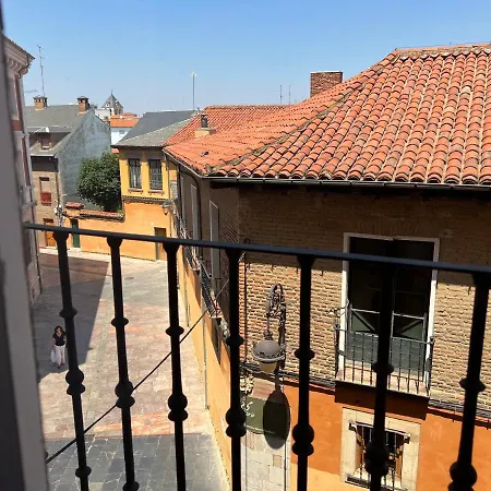 Housing Leon Catedral Apartment Exterior photo