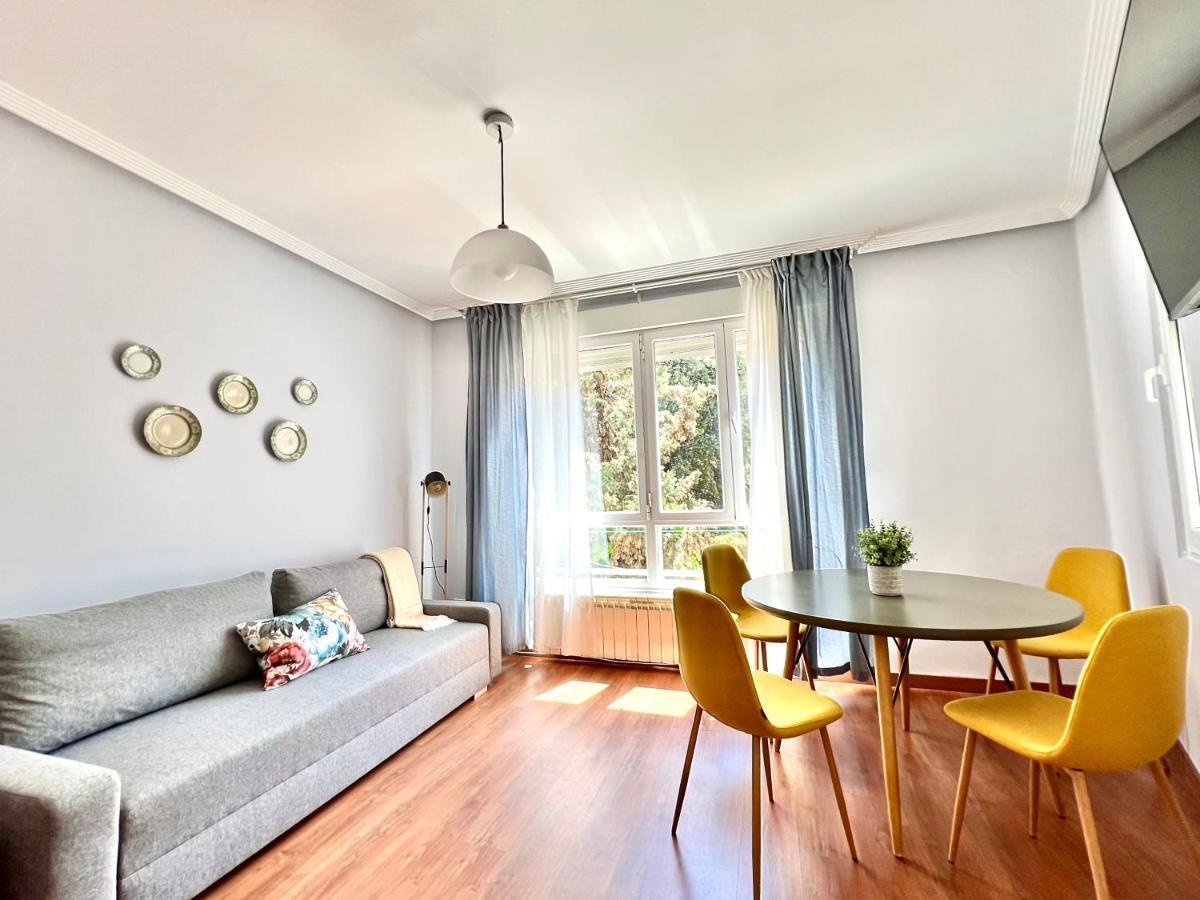 Housing Catedral Apartment